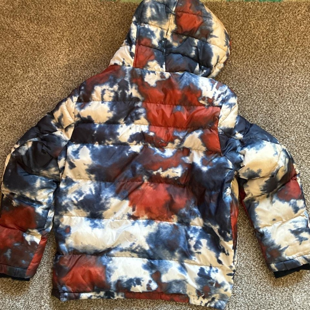 Tommy Hilfiger tie dye puffer jacket - Picture 2 of 5